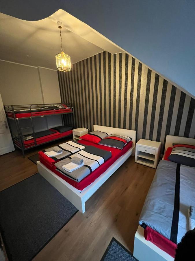 Adam'S Hostel - Self Check-In & Only Private Rooms Düsseldorf Exteriér fotografie