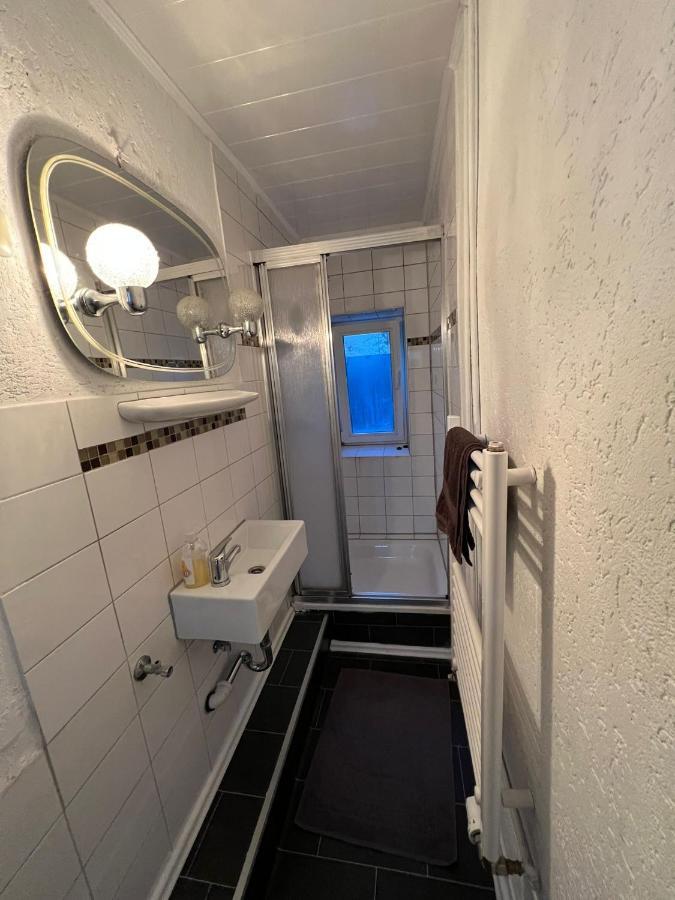 Adam'S Hostel - Self Check-In & Only Private Rooms Düsseldorf Exteriér fotografie